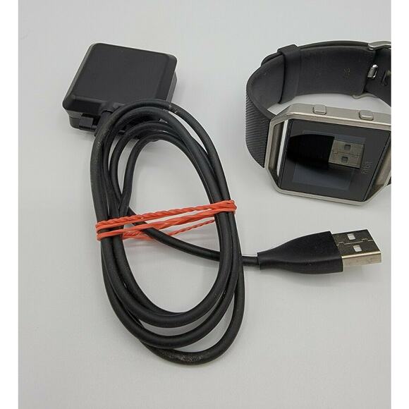 Fitbit Blaze FB502 Black Smart Fitness Watch Smartwatch w/ Charger Tested - Picture 5 of 11